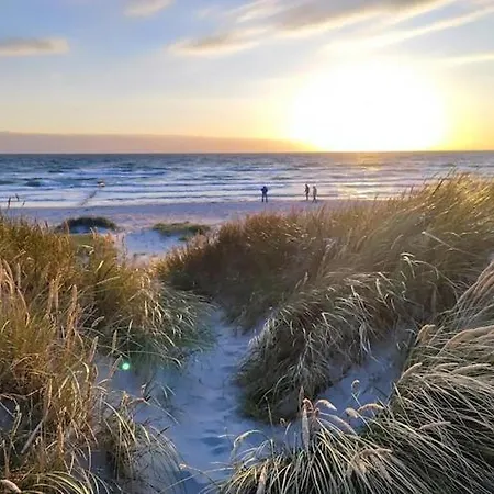 아파트 Post Hiddensee In